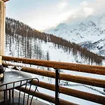 Deer Mountain View With Ski-in Access * Брей-Червиния