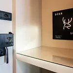 Апартаменты Deer Mountain View With Ski-in Access Брей-Червиния